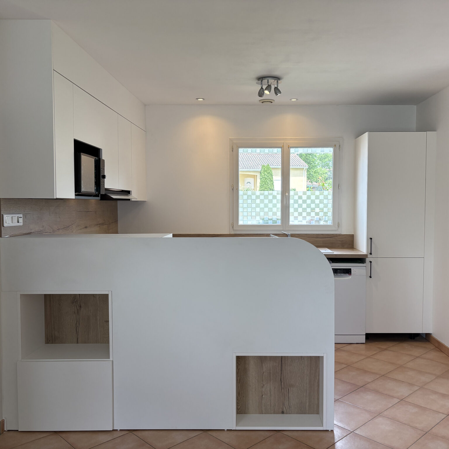 Meubles de cuisine fabriqués en France avec façades mates à Lavaur